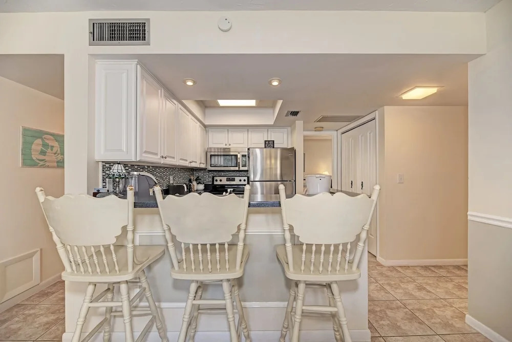 Midnight Cove Ii 521f - Updated Bayside Rental! 2 Bedroom Apts