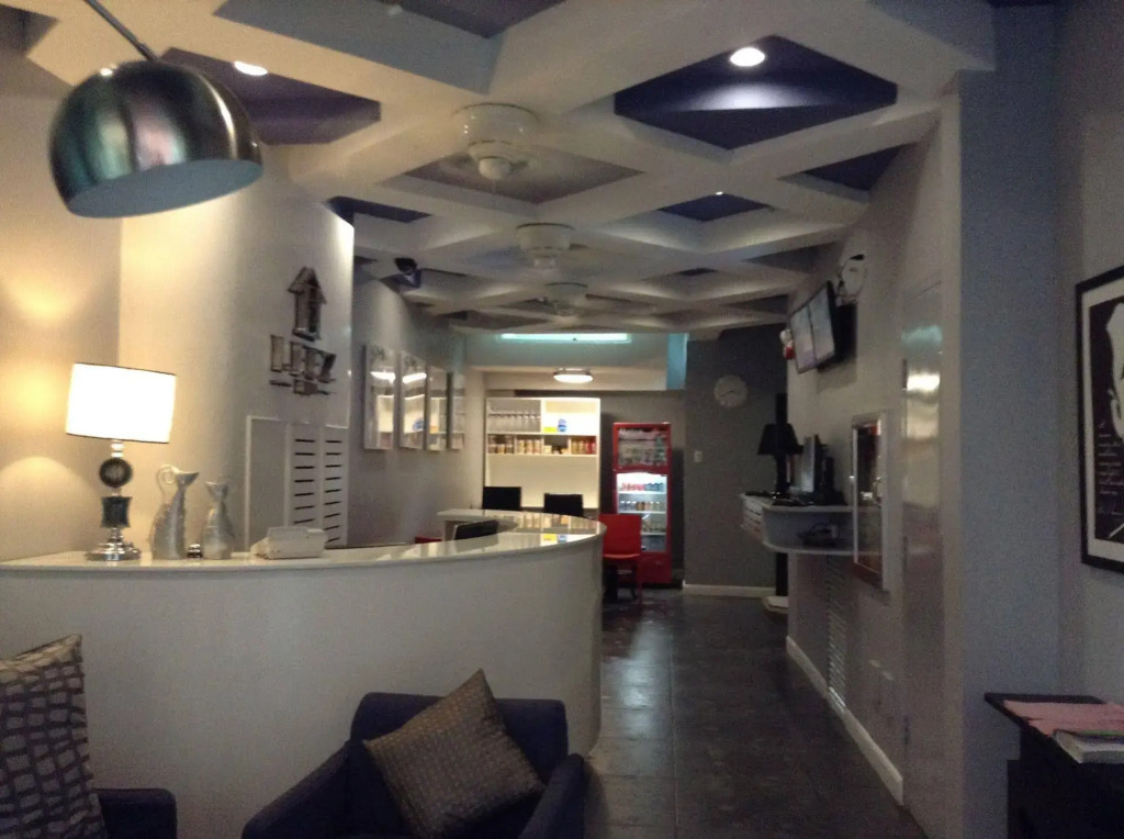 Leez Inn Malate
