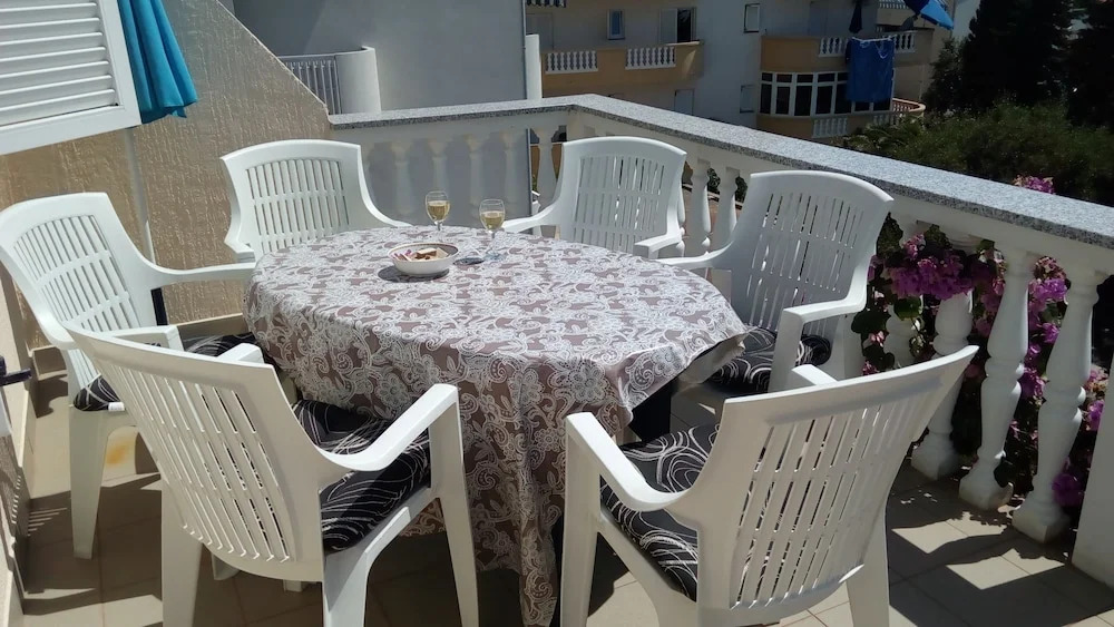 Apartments Megy