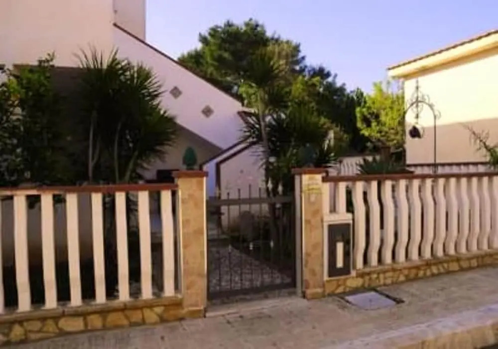 Apartment With 2 Bedrooms in Provincia di Trapani, With Wonderful Mountain View, Enclosed Garden and Wifi