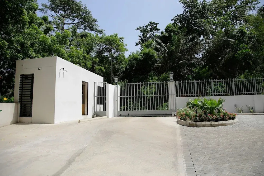 The Bragha Freegate Apartments