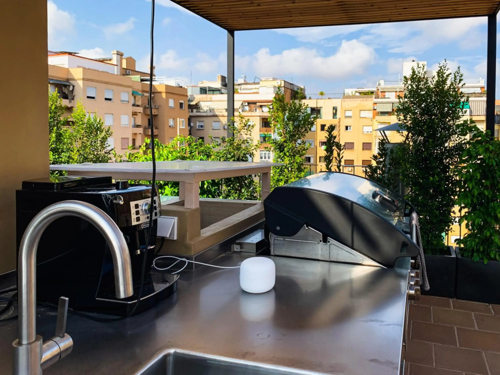 Incredible 2BR Penthouse with Urban Rooftop Garden