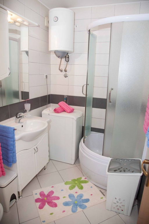 Apartment Seashell - great location: A1 Split, Riviera Split