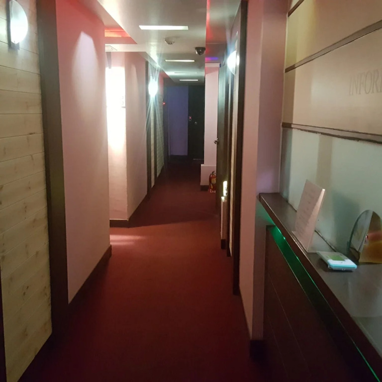 Cima Motel