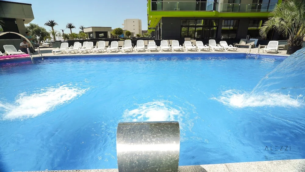 Resort Leon Beach
