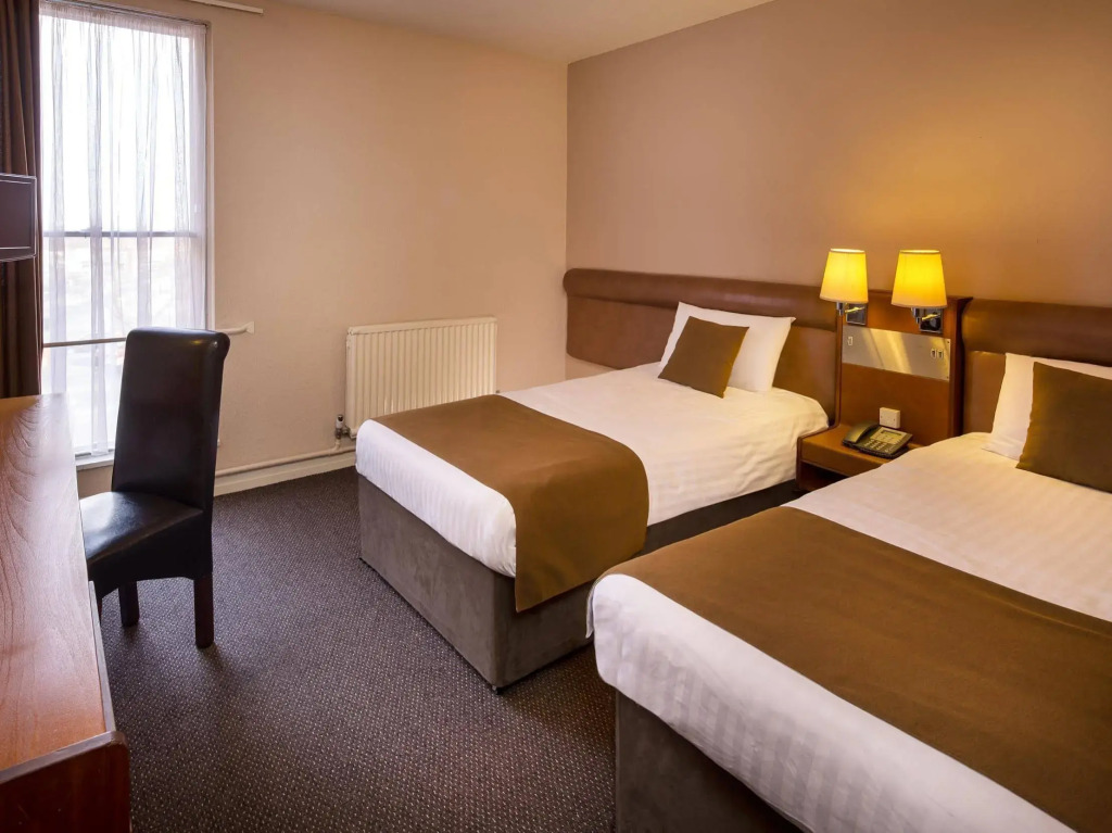 St James Hotel