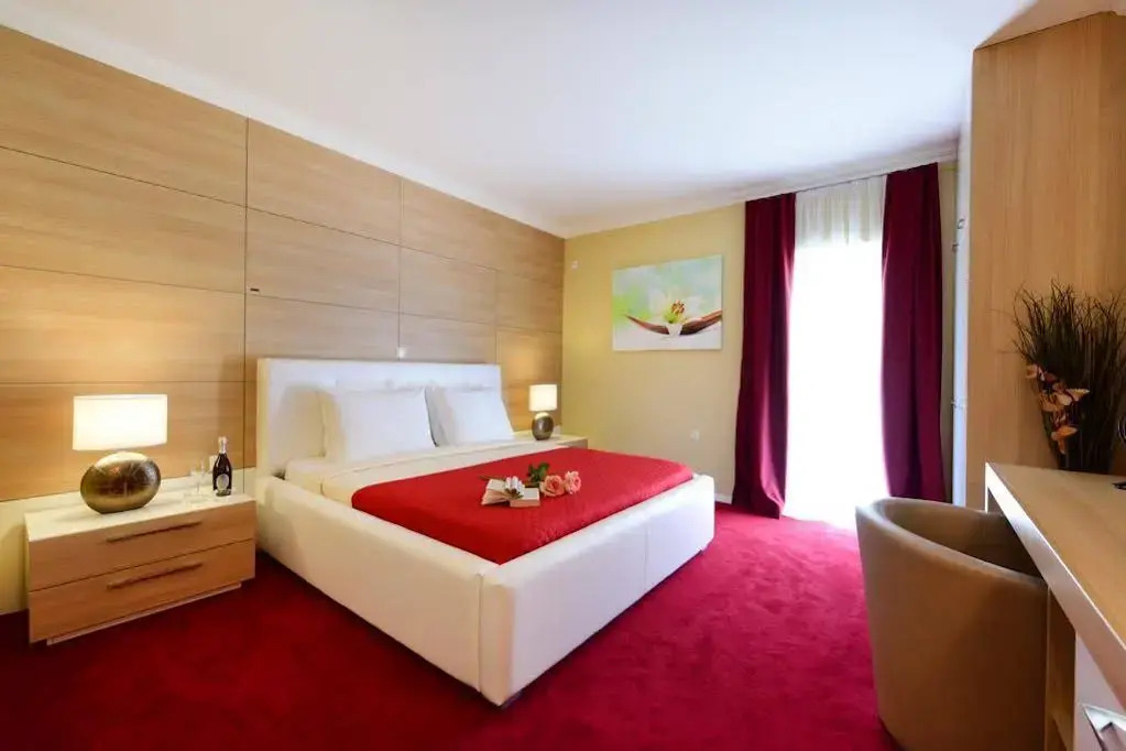 Hotel Sky