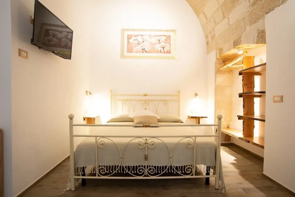 Sunhouse Rooms