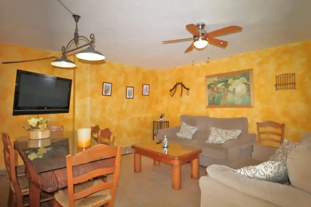 1096 Villa Mirto