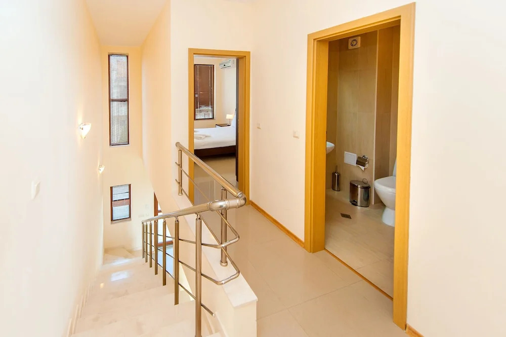 Lighthouse Golf Resort Private Properties
