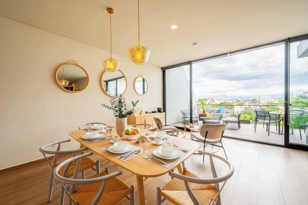 NEW 2BR Penthouse w Terrace WTC