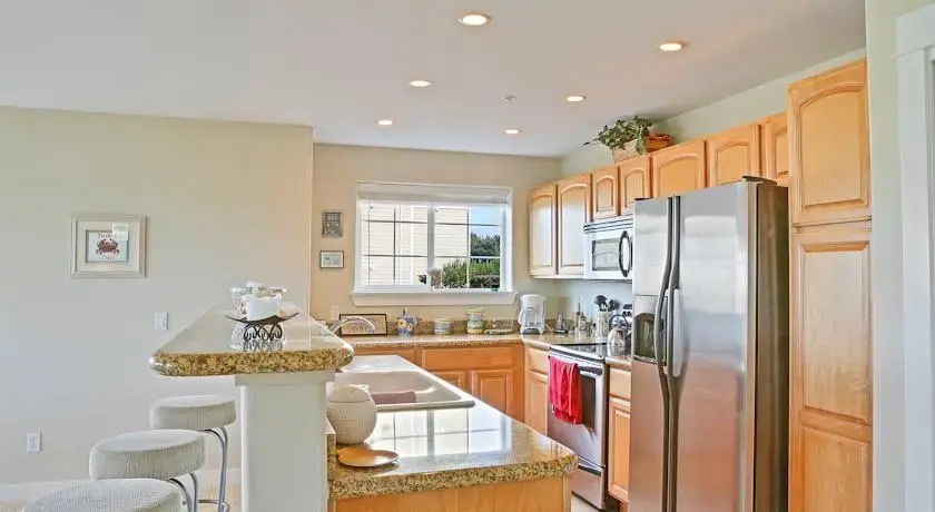 Totally Wired Condo