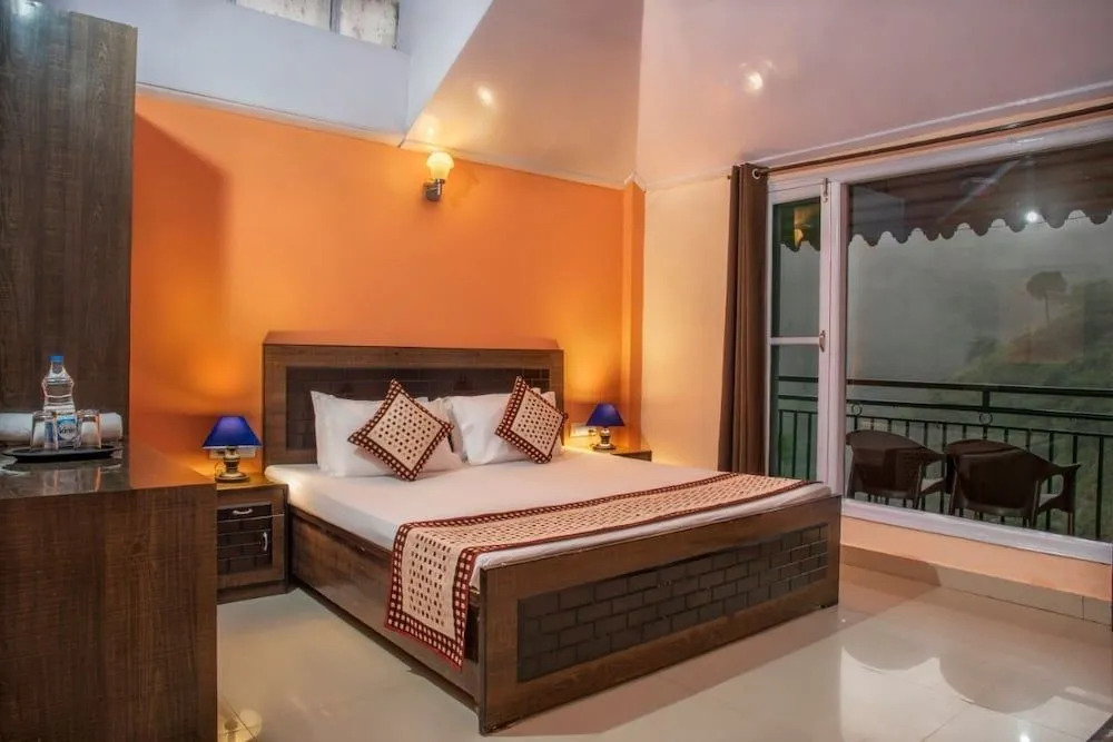 Safarmaina Resort