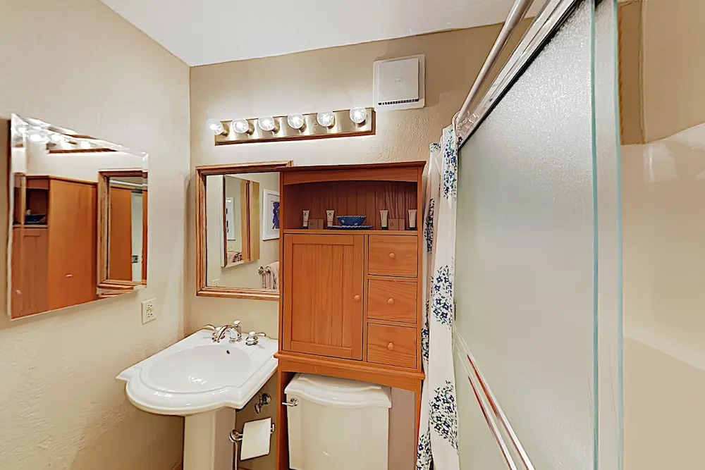 New Listing! Stylish At Northstar Resor 3 Bedroom Condo