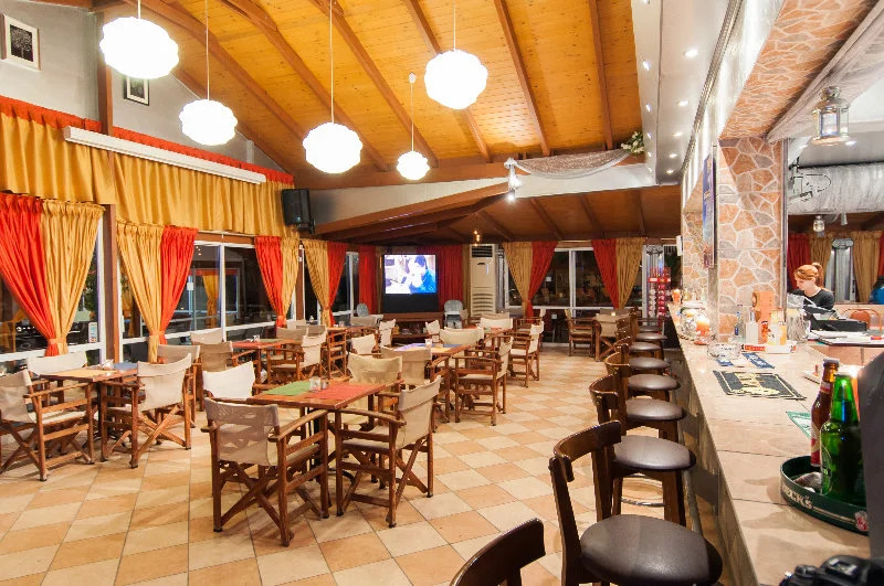 Panorama Studios & Apartments