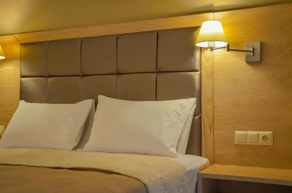 Agali Rooms
