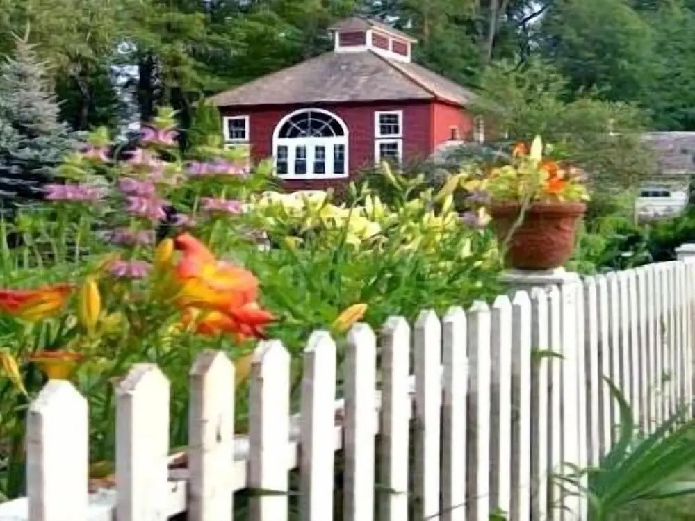 Arlington Inn & Spa