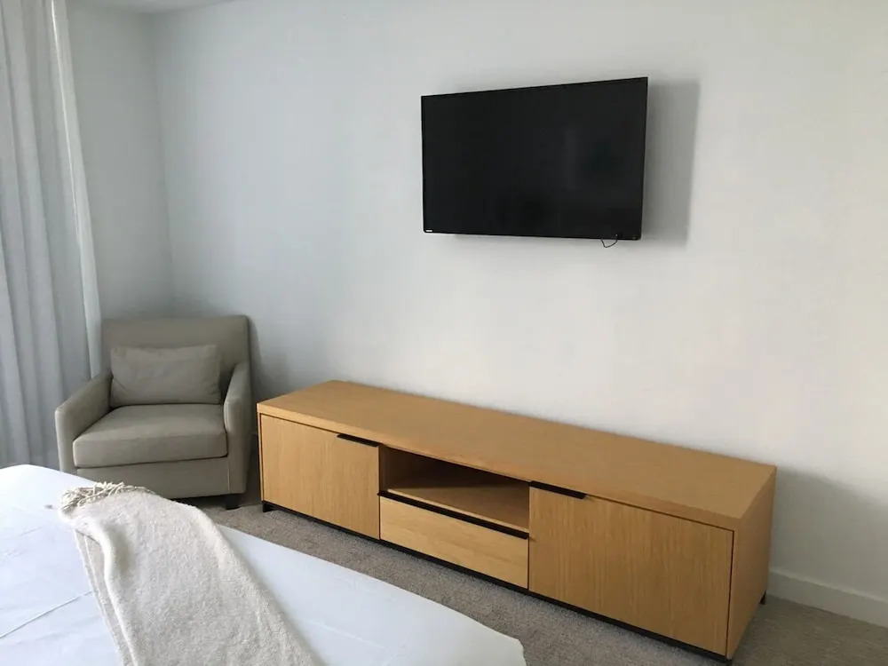 Beachwalk Condo With Beach Club 2bed 2bath