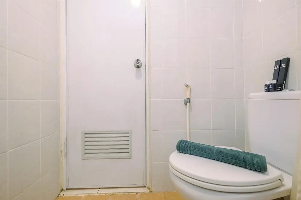 Cozy Stay Studio Room At Taman Melati Margonda Apartment