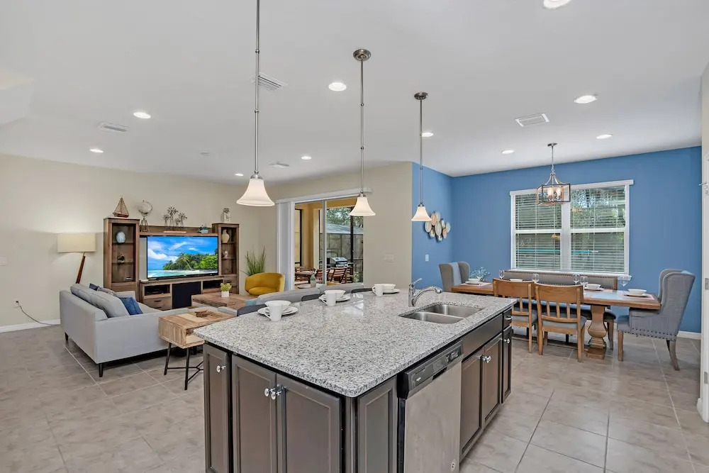 Private Pool Villa, FREE Water Park, Near Disney