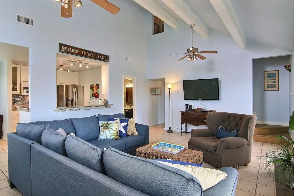 Beach Blessing Lcv31 3 Bedrooms 3 Bathrooms Home