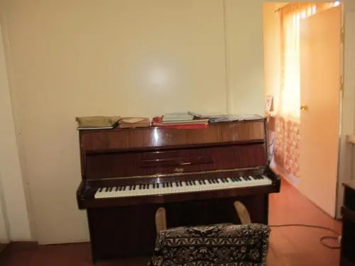 Lyova & Sons B&B