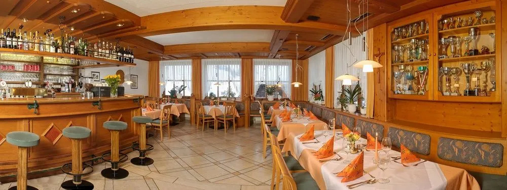 Hotel und Aparthotel Almrösl