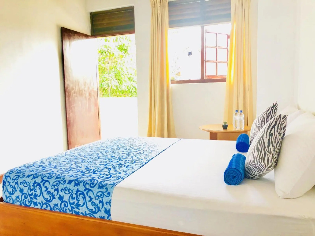 Trip 'N' Chill Hostels Colombo Airport