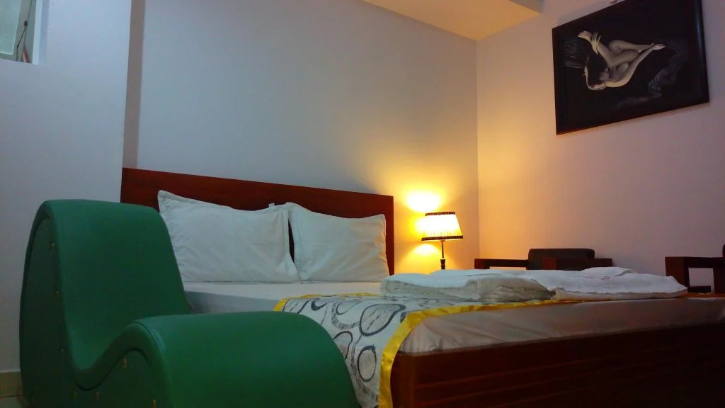 Van Phuc Hotel