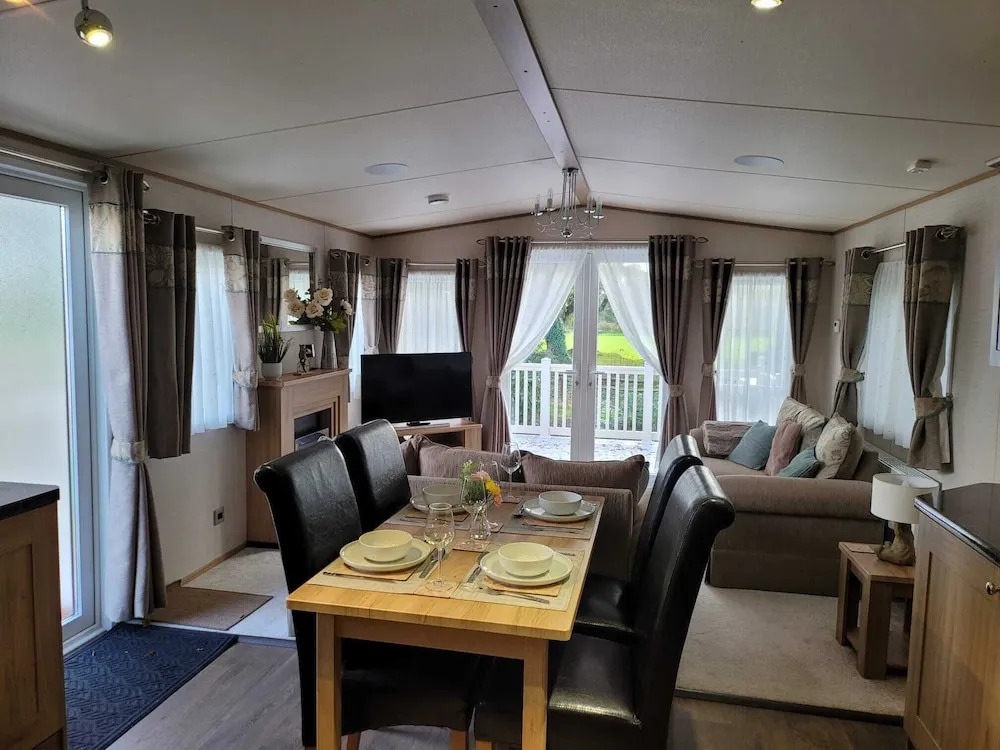 New Forest 2-bed Premium Holiday Home, New Milton