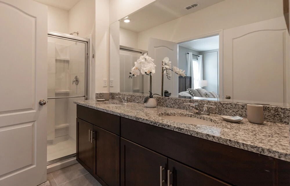 7660oml-solterra Resort 5 Bedroom Home by RedAwning