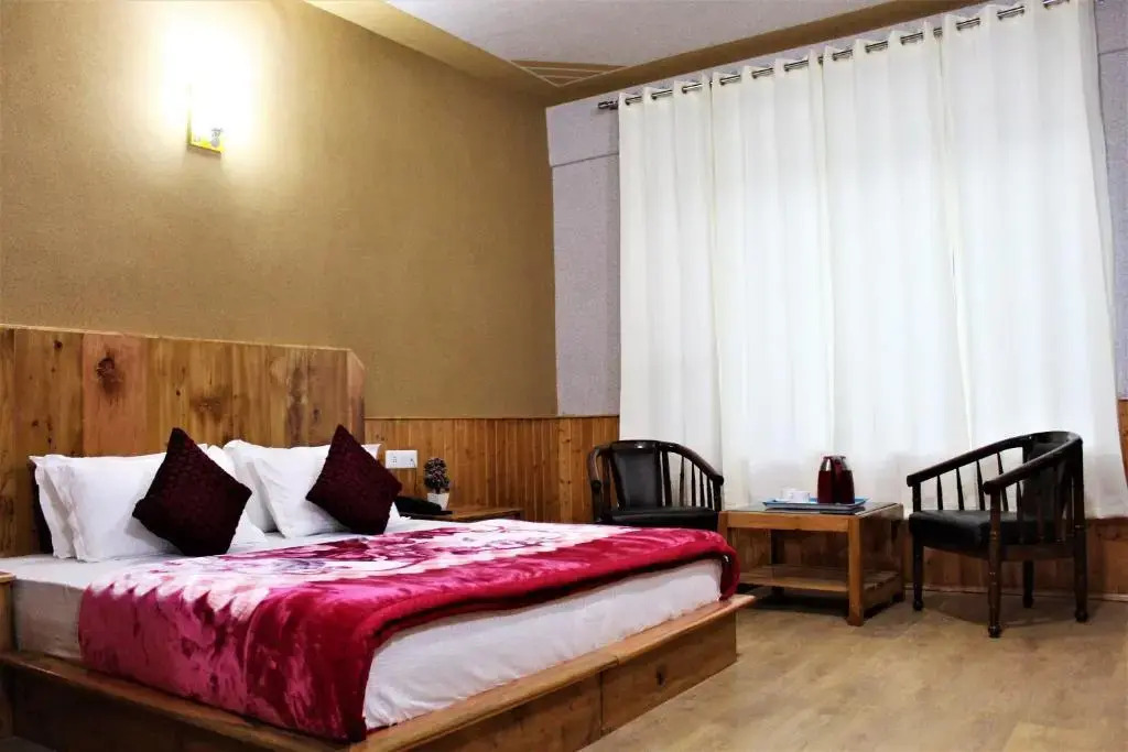 Hotel Raahat Inn
