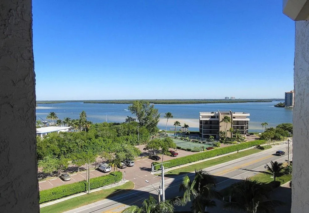 Islands End #801 2 Bedrooms 2 Bathrooms Condo