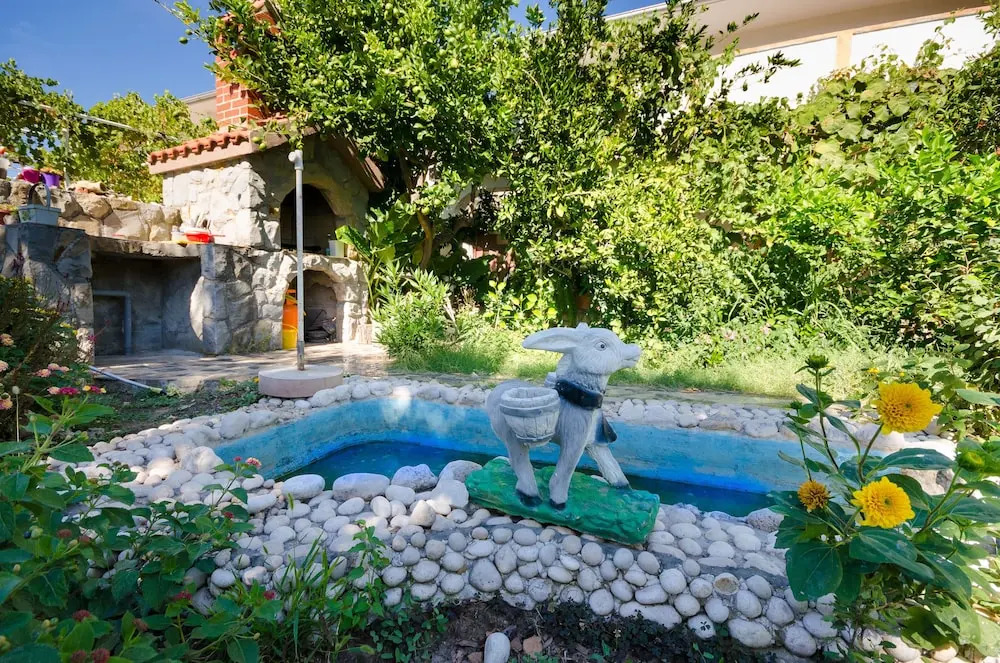 Apartments Elvira