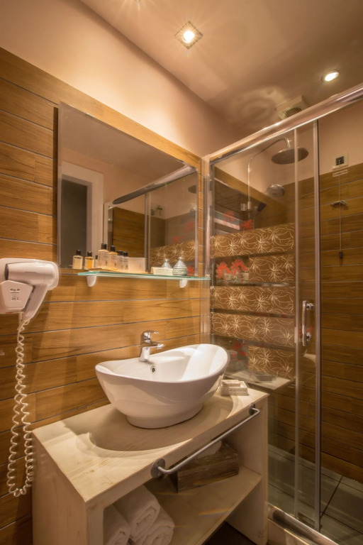Pirrion Wellness Boutique Hotel