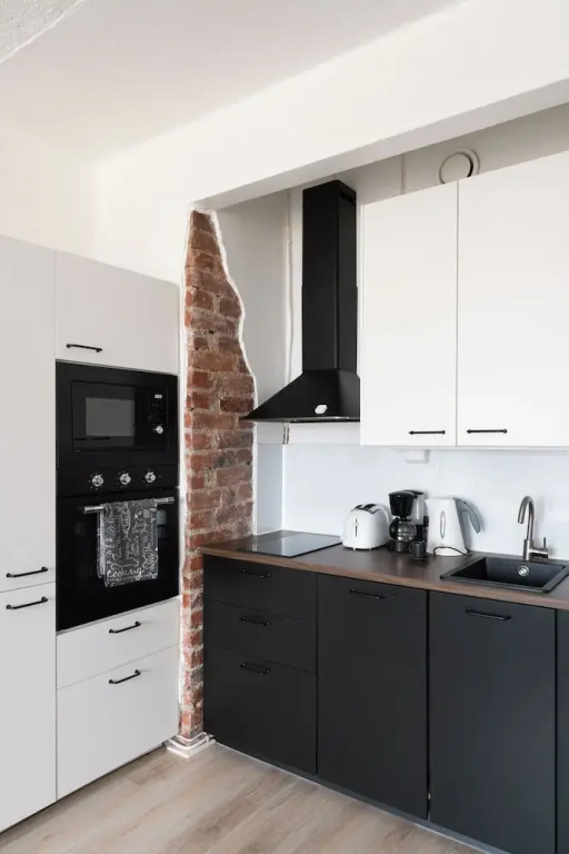 Renovated Top Floor Studio in Kallio