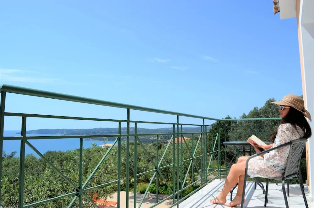 Georgia & Eri Villas