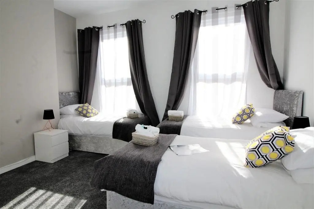 Castlereagh guest House
