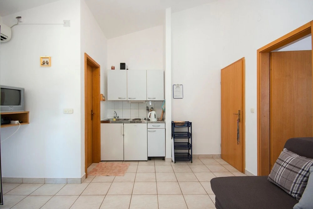 Apartments Maretic Brodarica Center