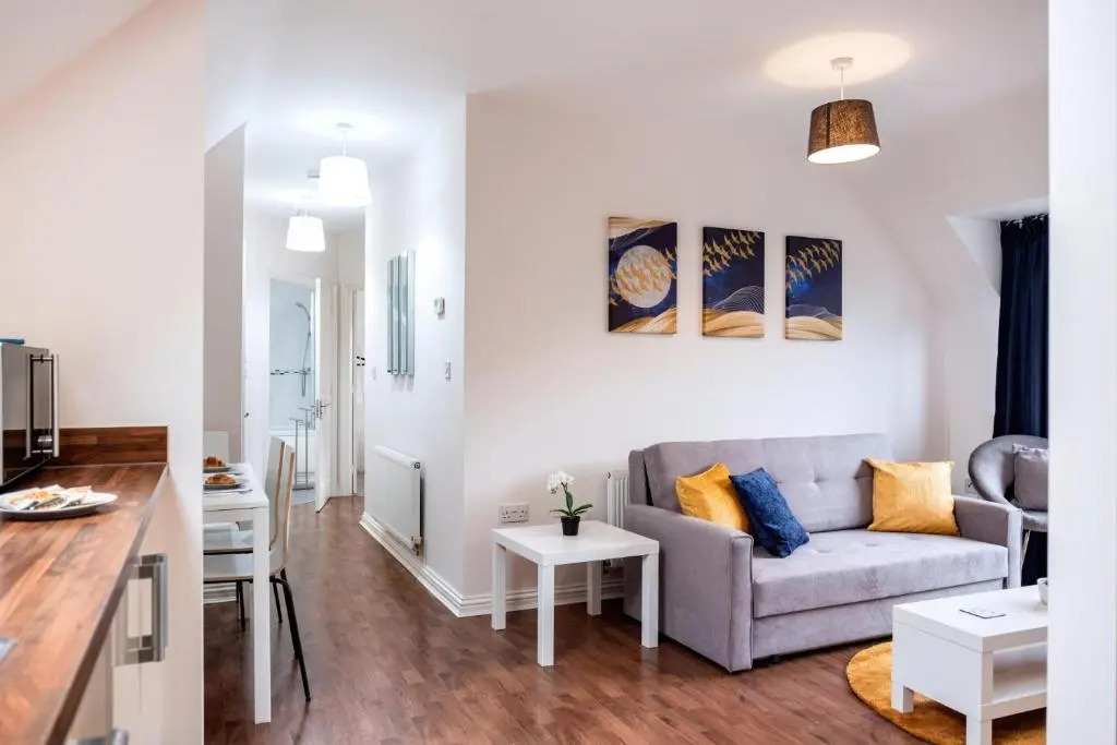 The Coach House - by TJ Serviced Property