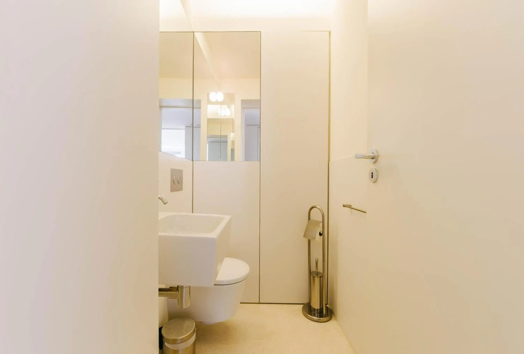 NEW Luxury 2 BDR apartment downtown!