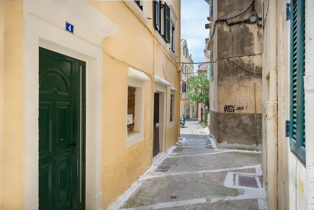 Sky Loft Corfu Old Town Apartments