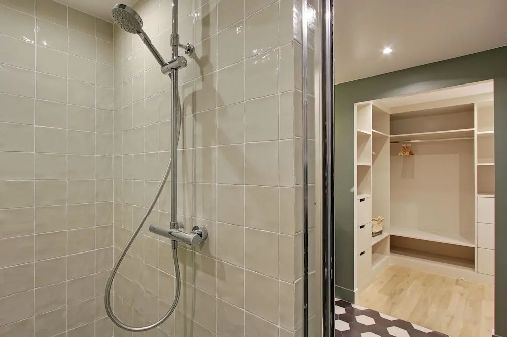 Pick A Flat's Chatelet Jour apartments