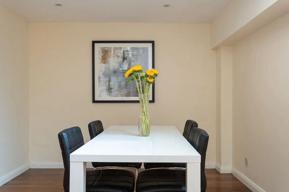 Beautiful 2-bed Apartment in London