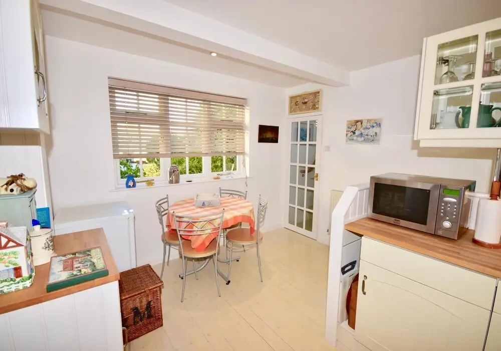 Mulberry 3 bed Cowes Cottage, Solent Views (Sleeps 6)