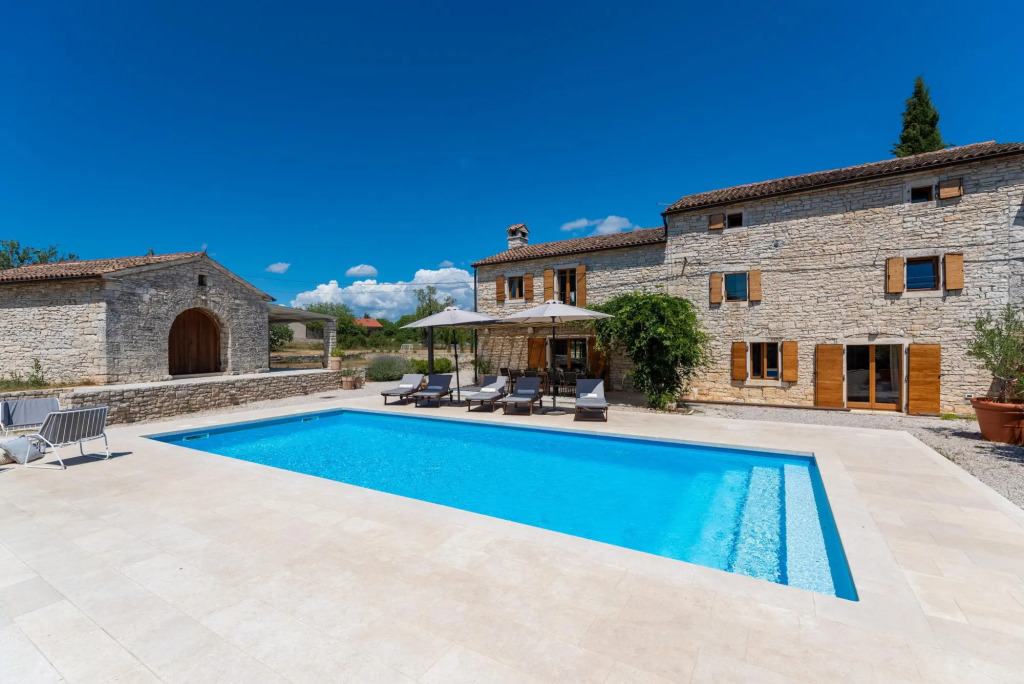 Villa Pura Vida