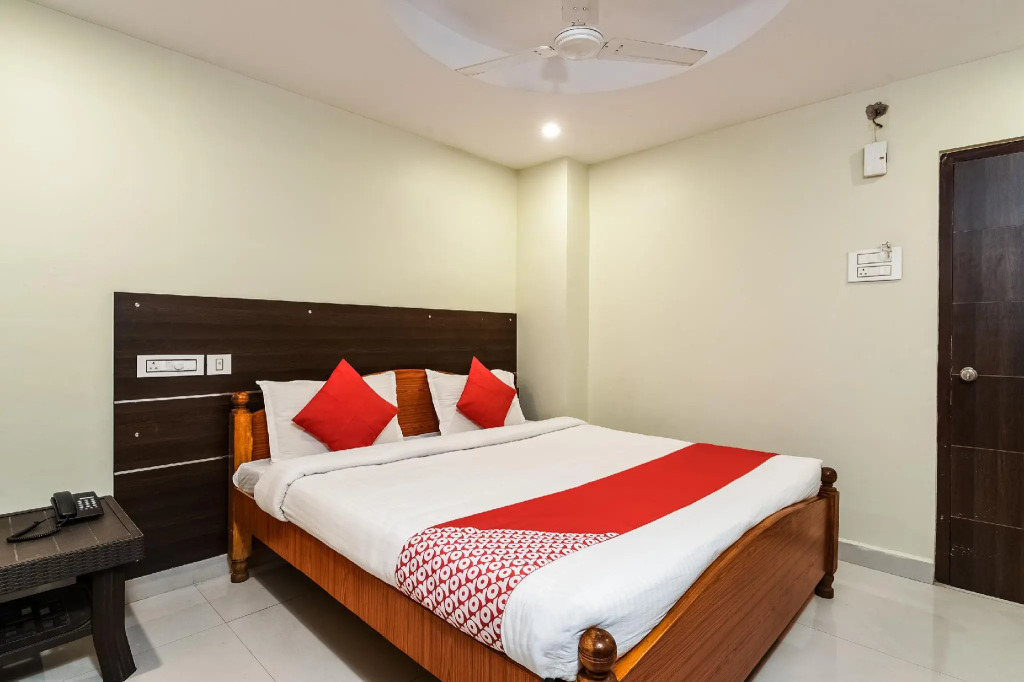 OYO Flagship 74489 Akshaya Heights
