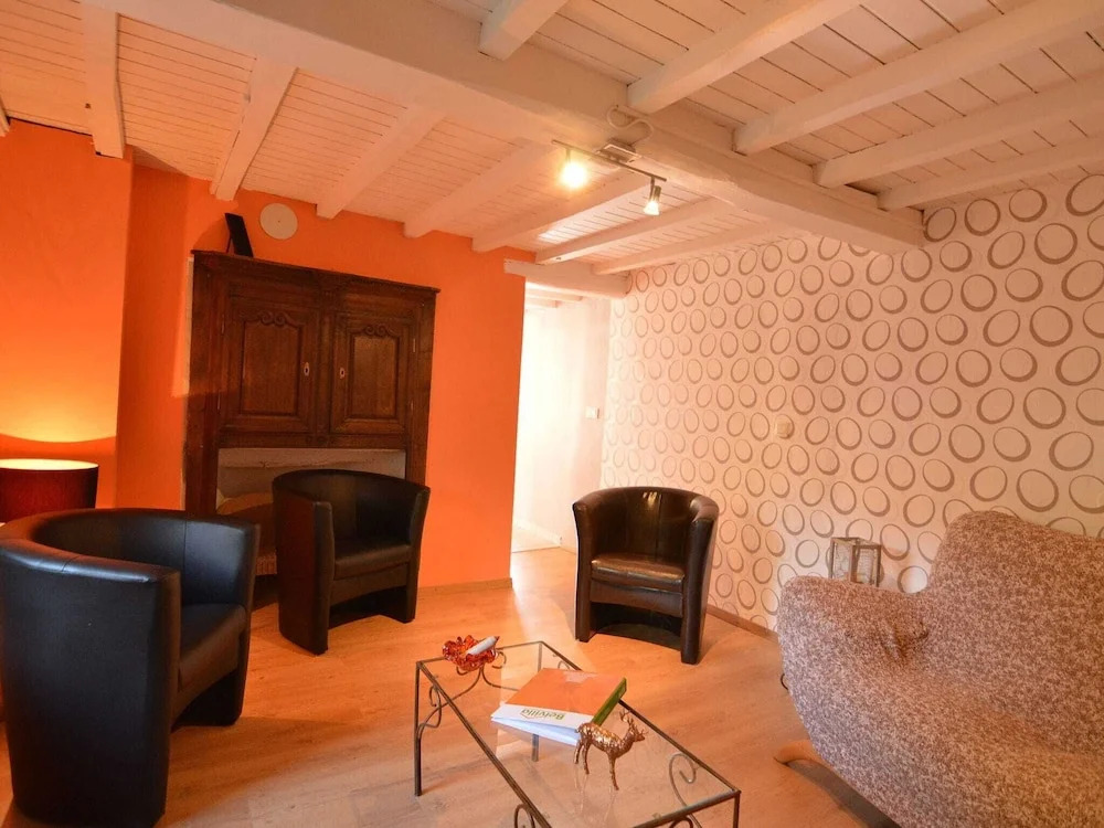 Cottage With Covered Swimming Pool, in a Quiet Location, Less Than 10km From La Roche