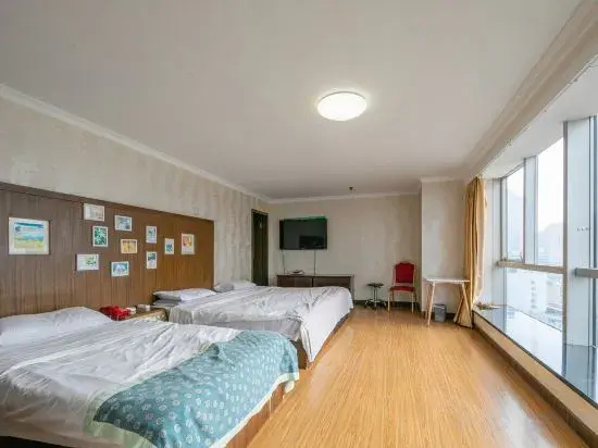 Yantai New Vision Cinema Hotel (Haigang Road Zhenhua Commercial Building)