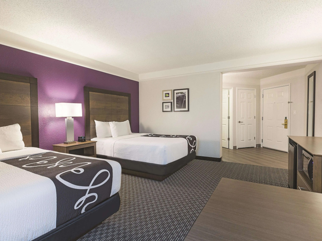 La Quinta by Wyndham Dallas Plano West